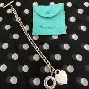 Return to Tiffany Heart Tag Toggle Bracelet